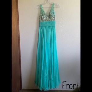 Dancing Queen|V-Neck Chiffon A-line Gown